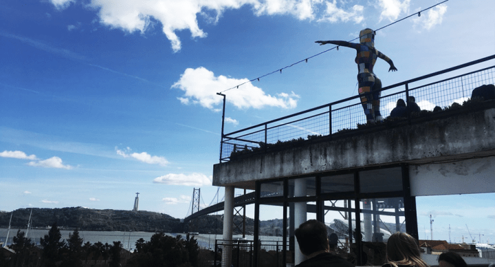 illu-terrasse-lisbonne-2